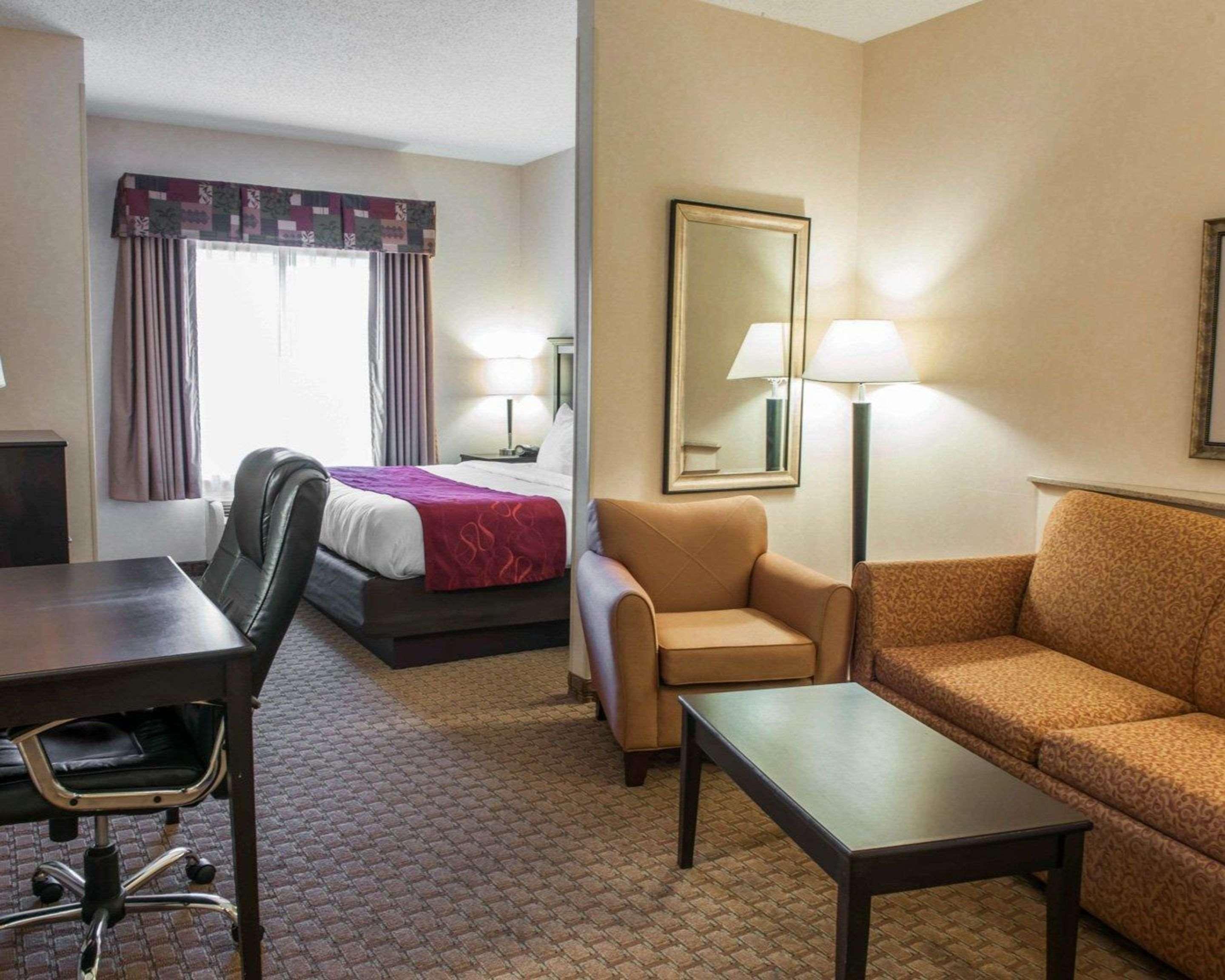 Comfort Suites Southport Exteriér fotografie