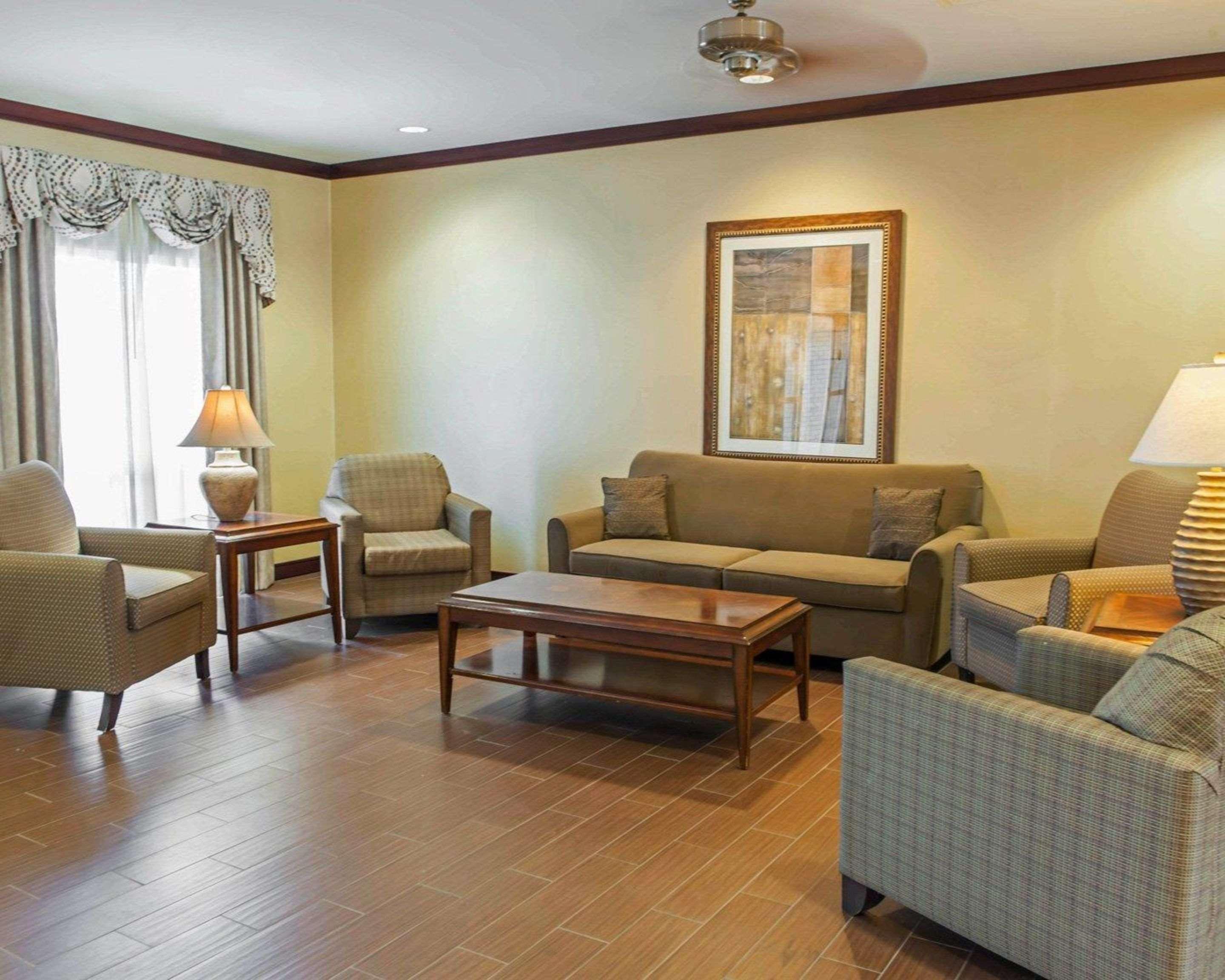 Comfort Suites Southport Exteriér fotografie