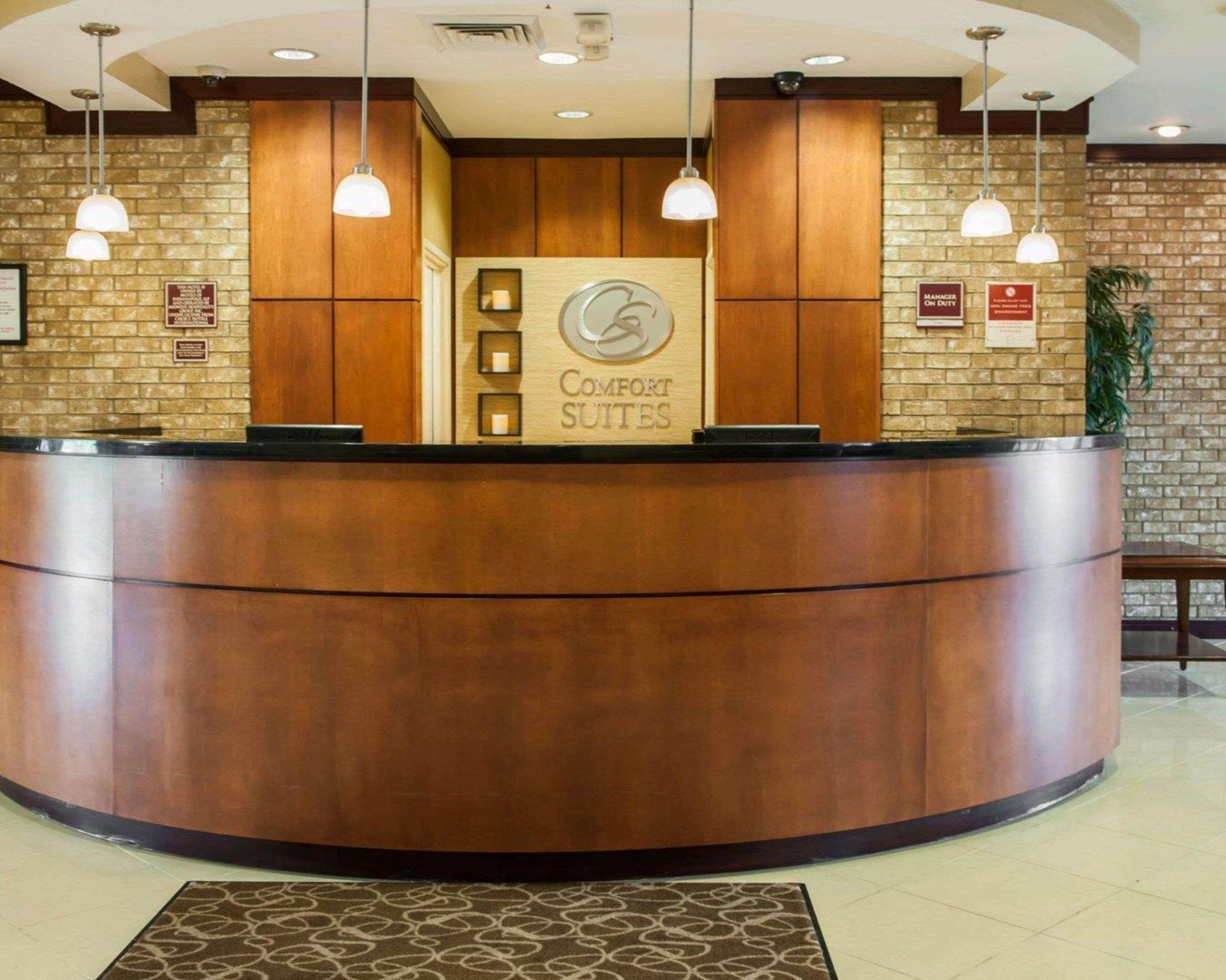 Comfort Suites Southport Exteriér fotografie