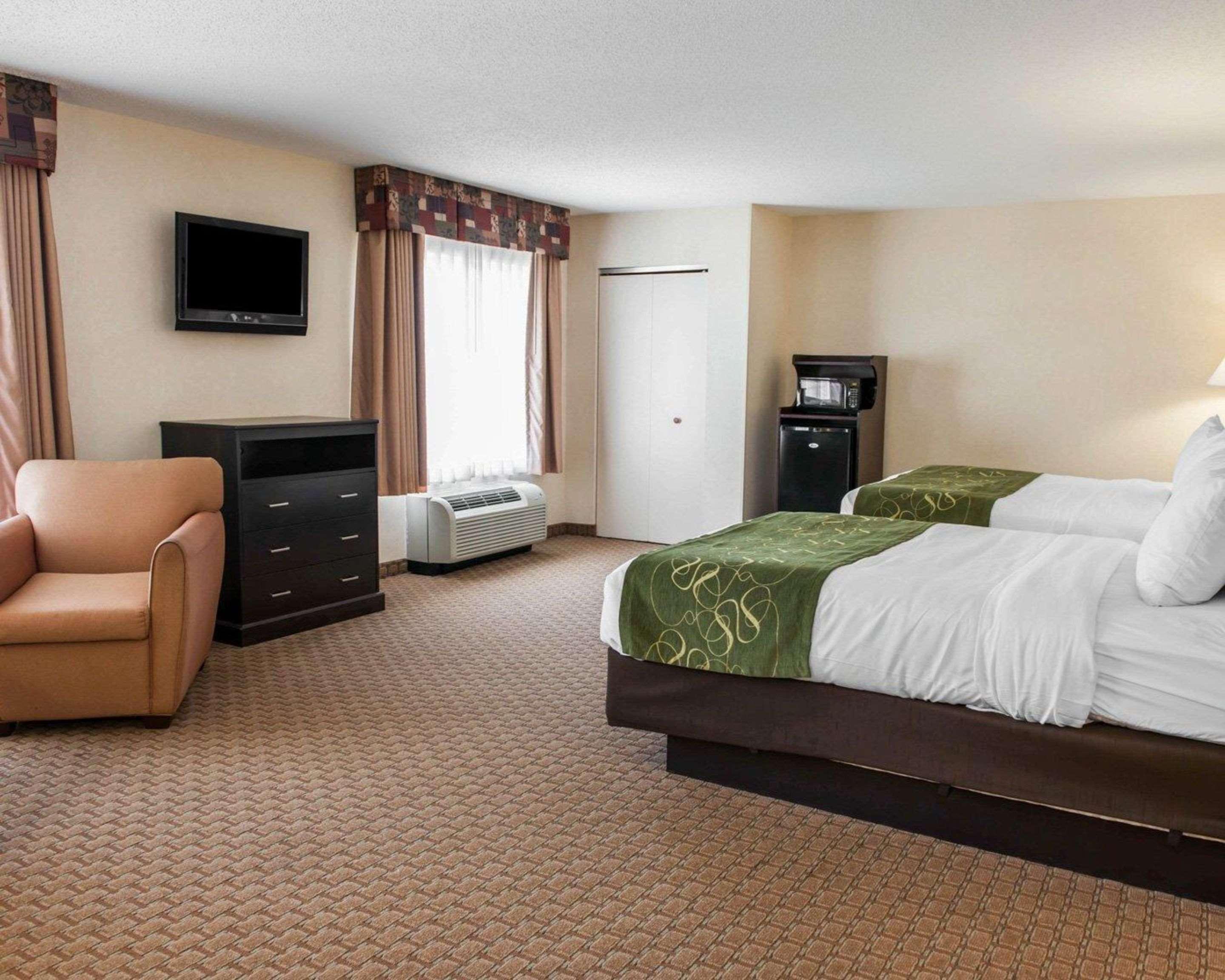 Comfort Suites Southport Exteriér fotografie