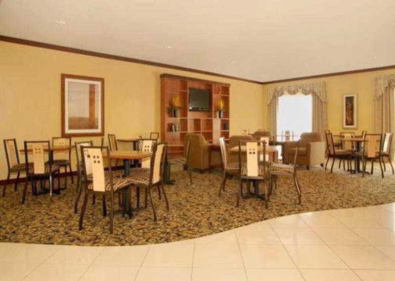Comfort Suites Southport Exteriér fotografie